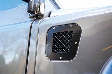 Zunsport LandRover Defender Fender and Side Grille Set - Black