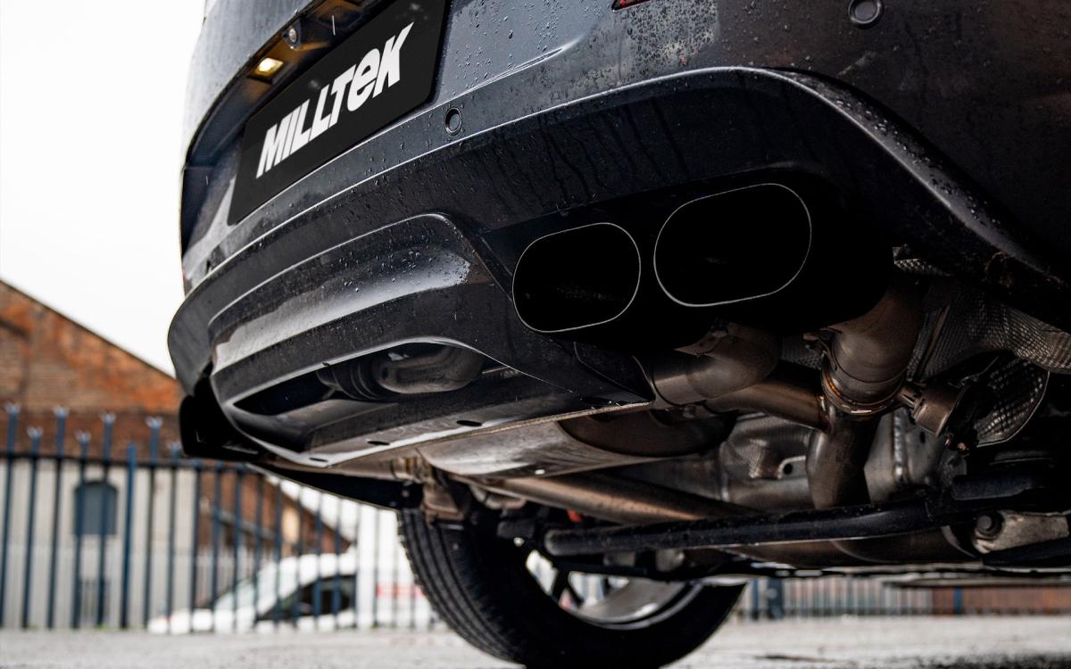 Range Rover Sport P440/460/510/550e L461(Hybrid) - Axle Back System (Valved) with Cerakote Black Ovals