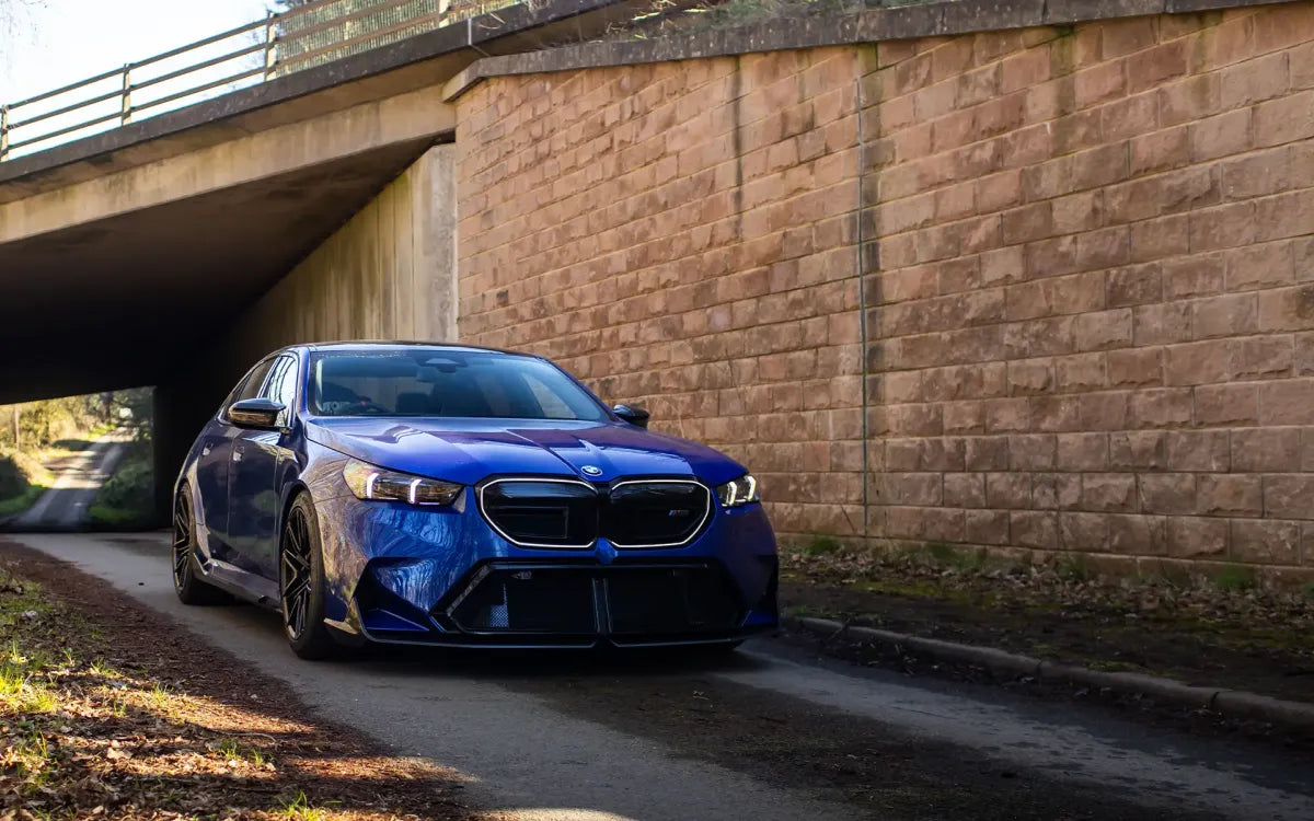 BMW M5 G90/G99 (UK/EU Spec) - Axle Back with Burnt/Blue Titanium Tips