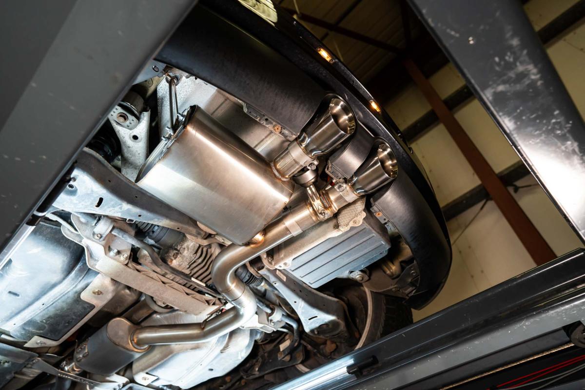 VW Golf MK5 R32 3.2 V6 - V2 3" Valved System with Cerakote Black Tips - Fits OE downpipe only
