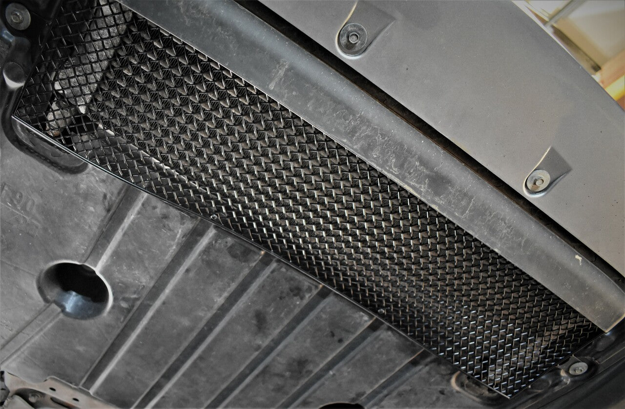 Zunsport BMW G87 M2 - Oil Cooler Grille