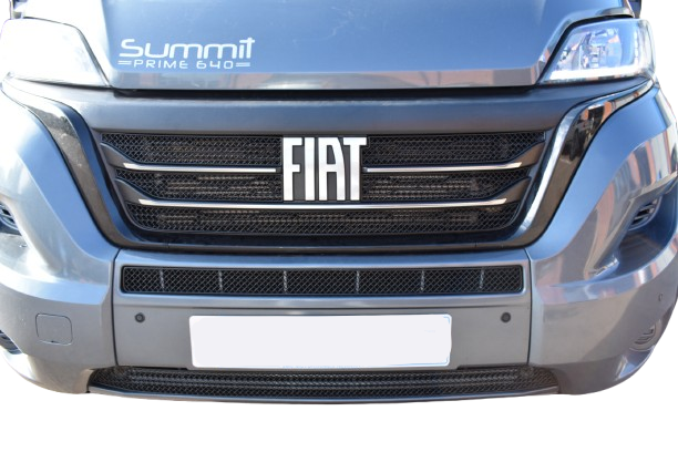 Zunsport Fiat Ducato (FIAT badge) Front Grille Set - Black Finish