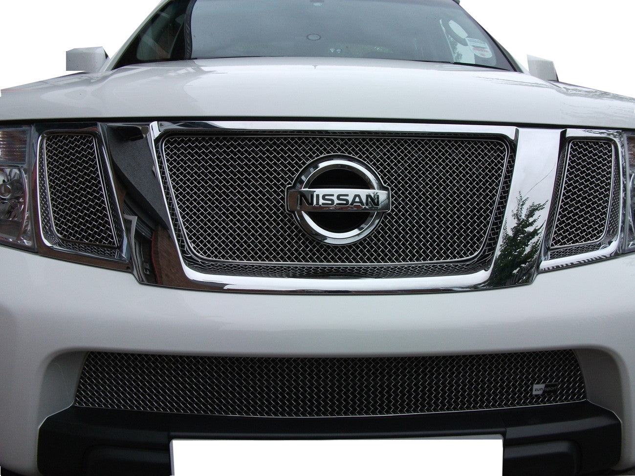 Zunsport Nissan Navara (63 onwards) Front Grille Set