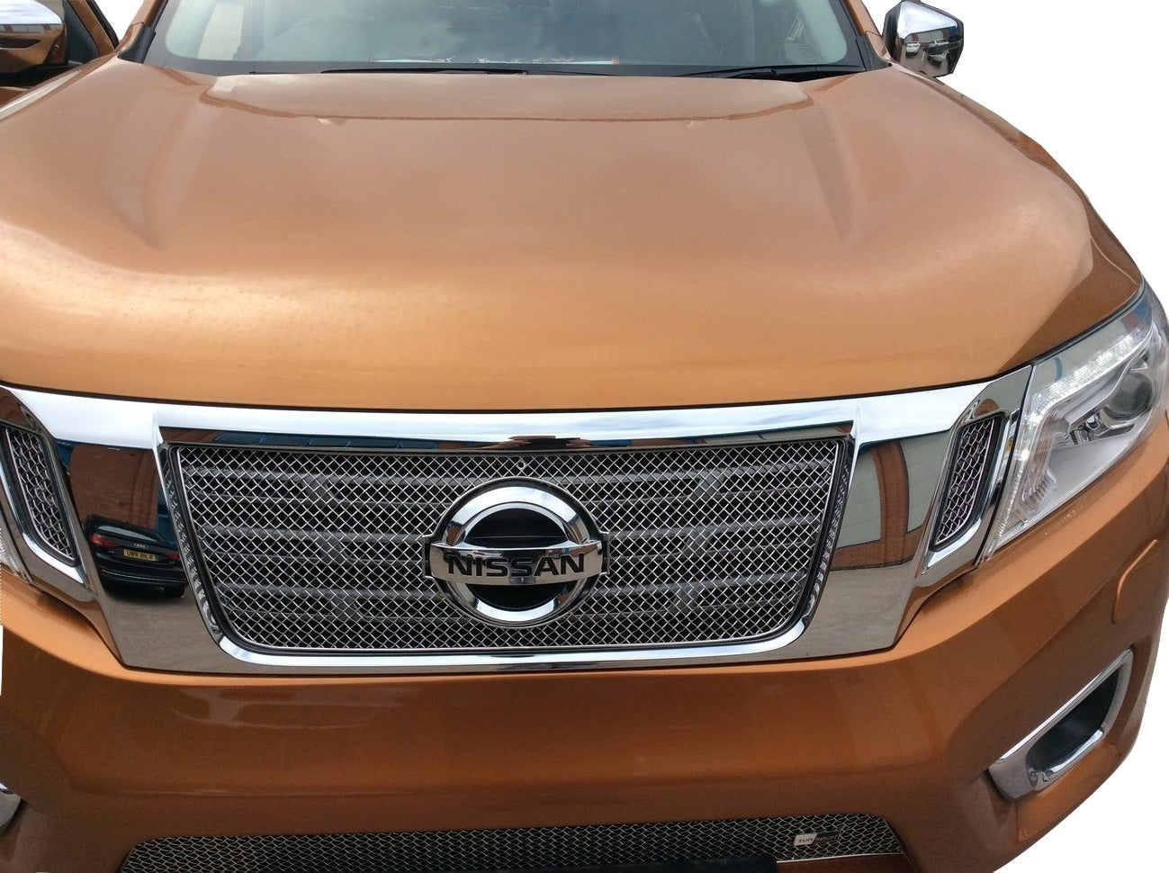 Zunsport Nissan Navara Upper Grille Set (NP300)