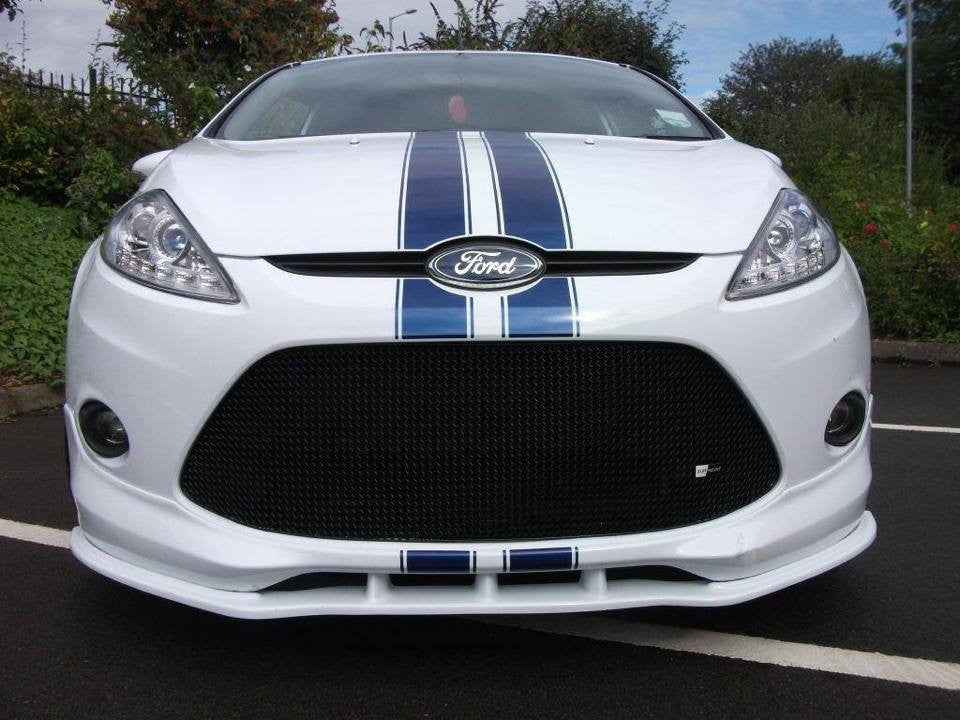 Zunsport Ford Fiesta MK7 - Full Lower Grille