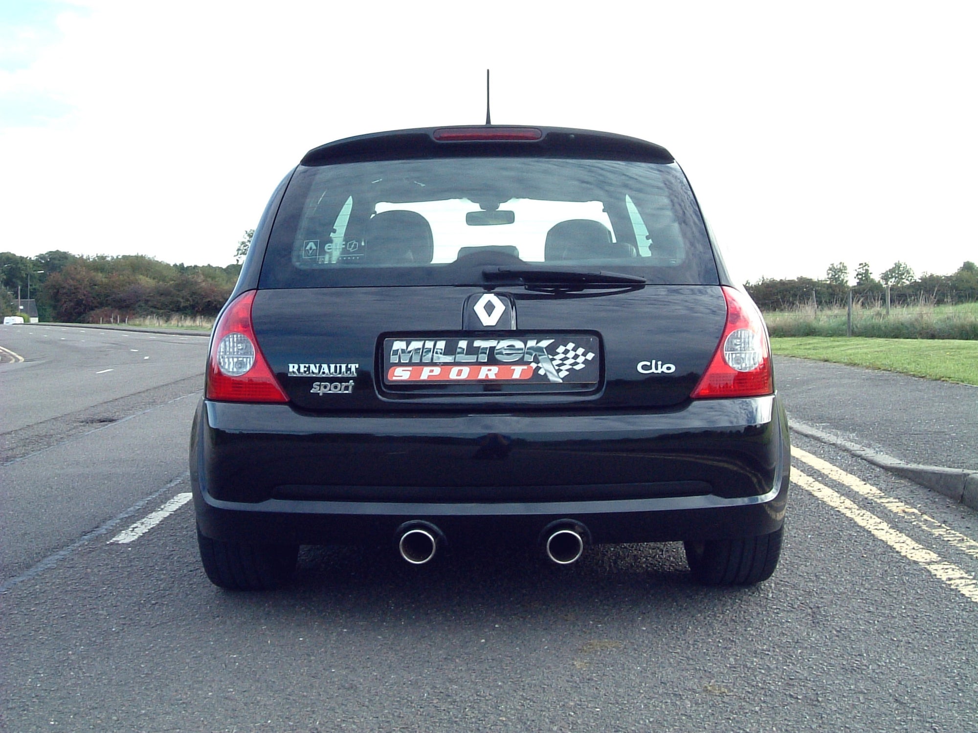 Milltek Exhaust Renault Clio 182 2.0 16v Full System (including Hi-Flow Sports Cat) with Dual 90mm Jet tailpipe (SSXRN203)