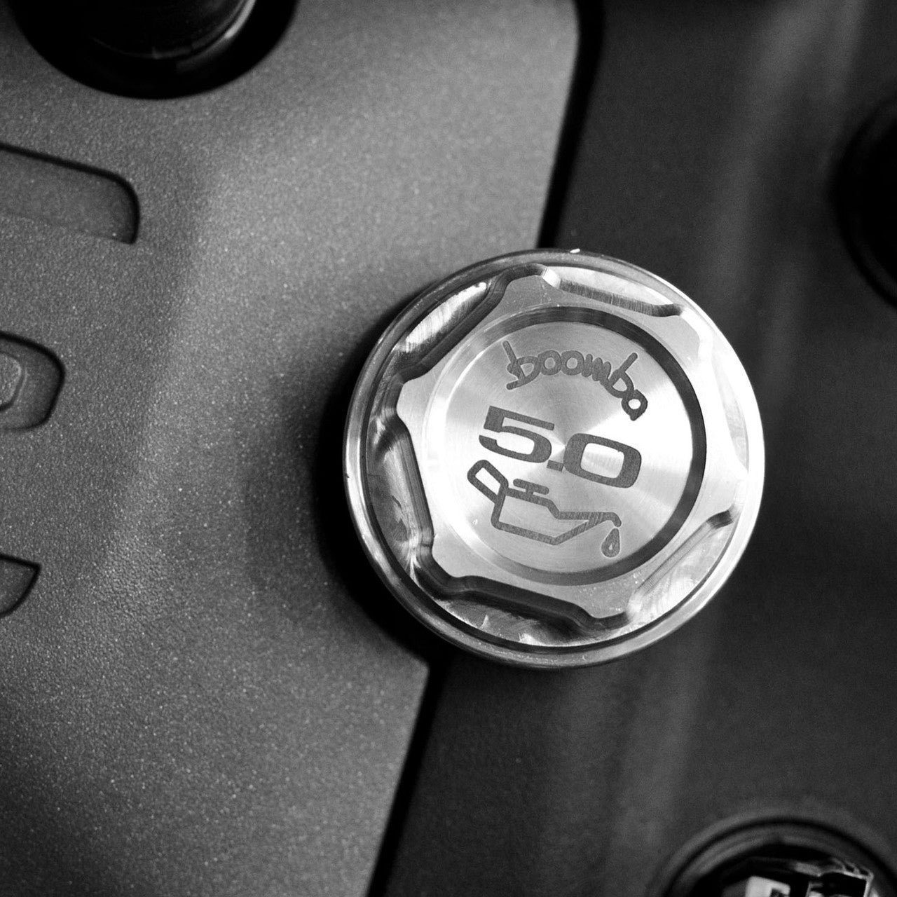 Boomba Racing 5.0 oil cap